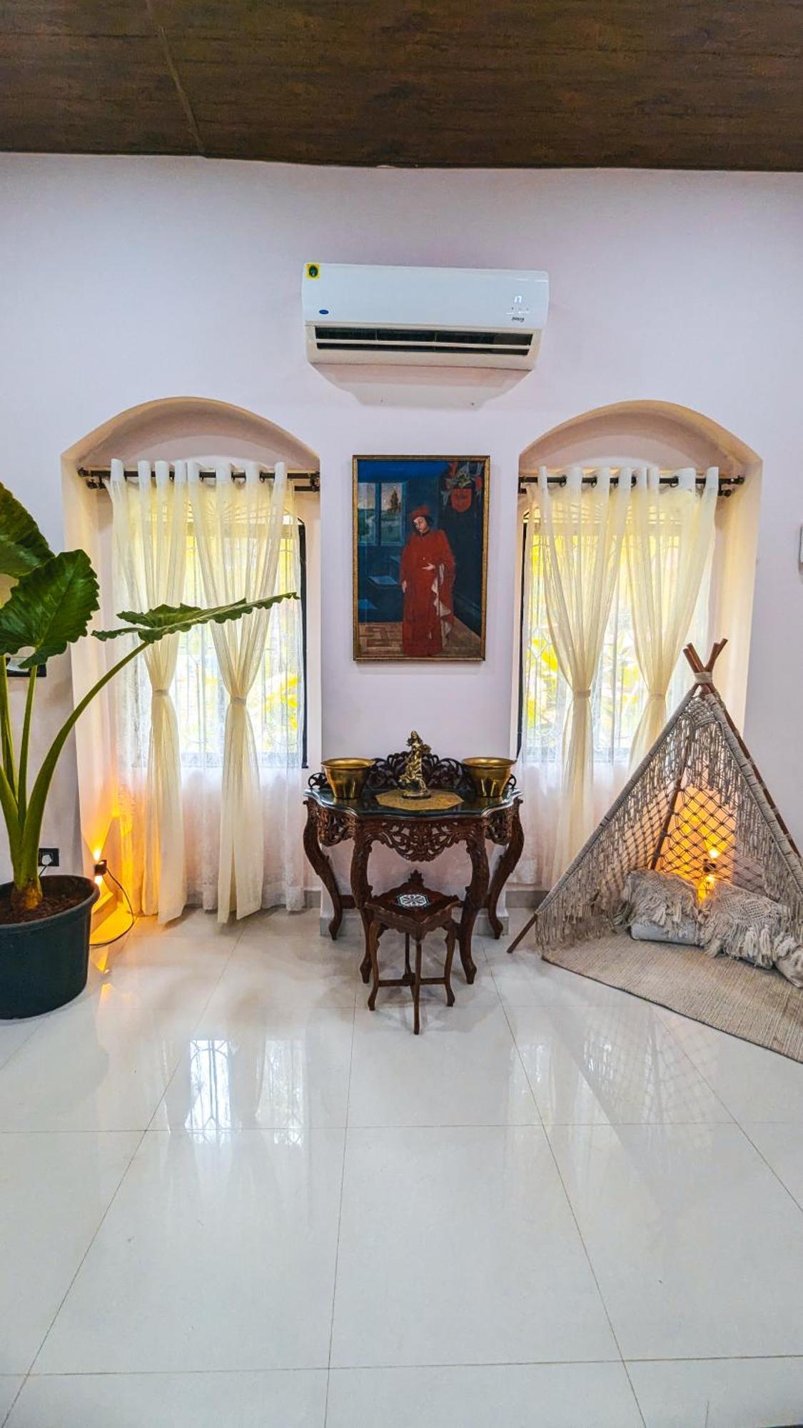 The First House By V3Homestay 4Bhk Private Pool Calangute Esterno foto