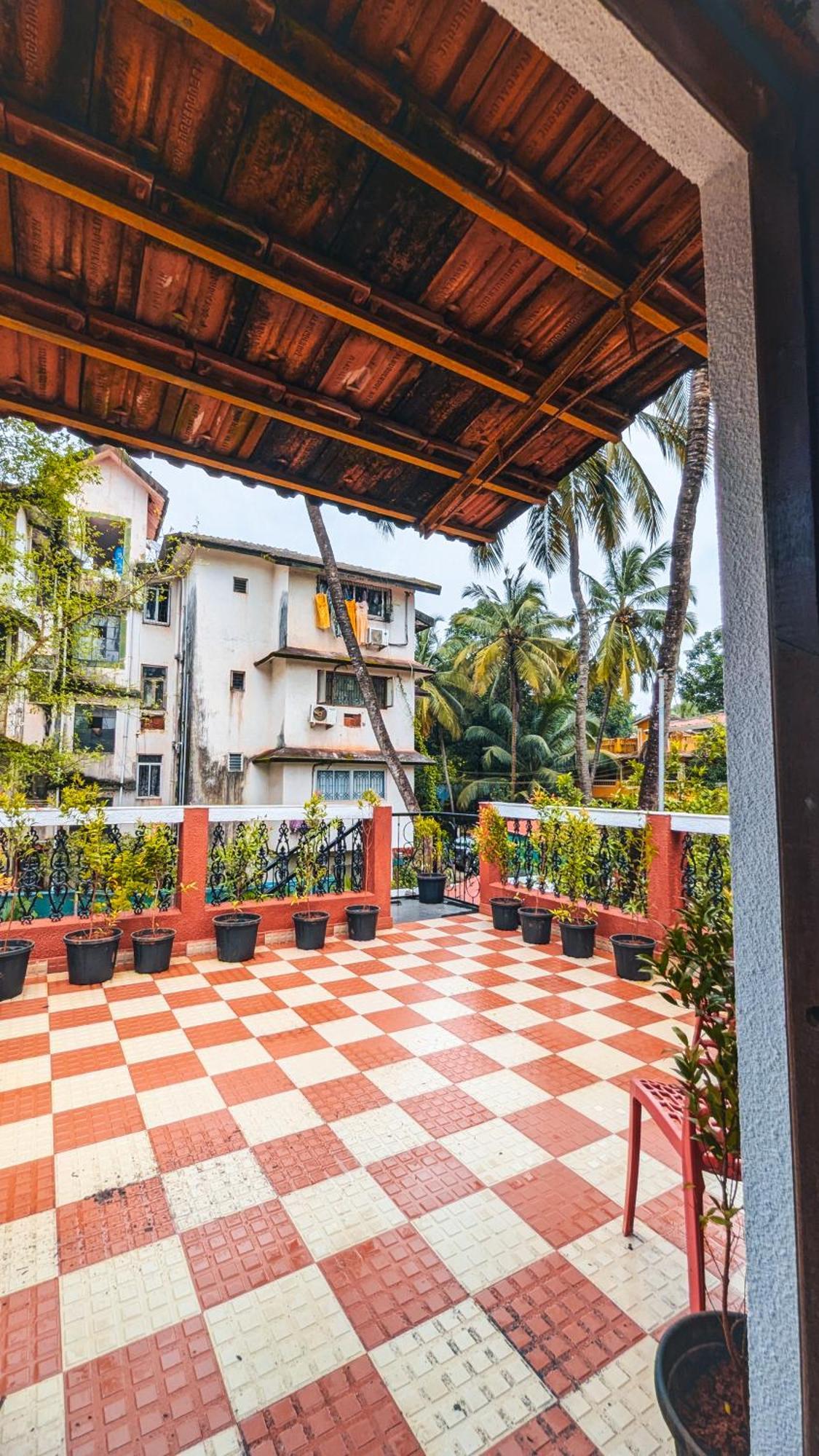 The First House By V3Homestay 4Bhk Private Pool Calangute Esterno foto