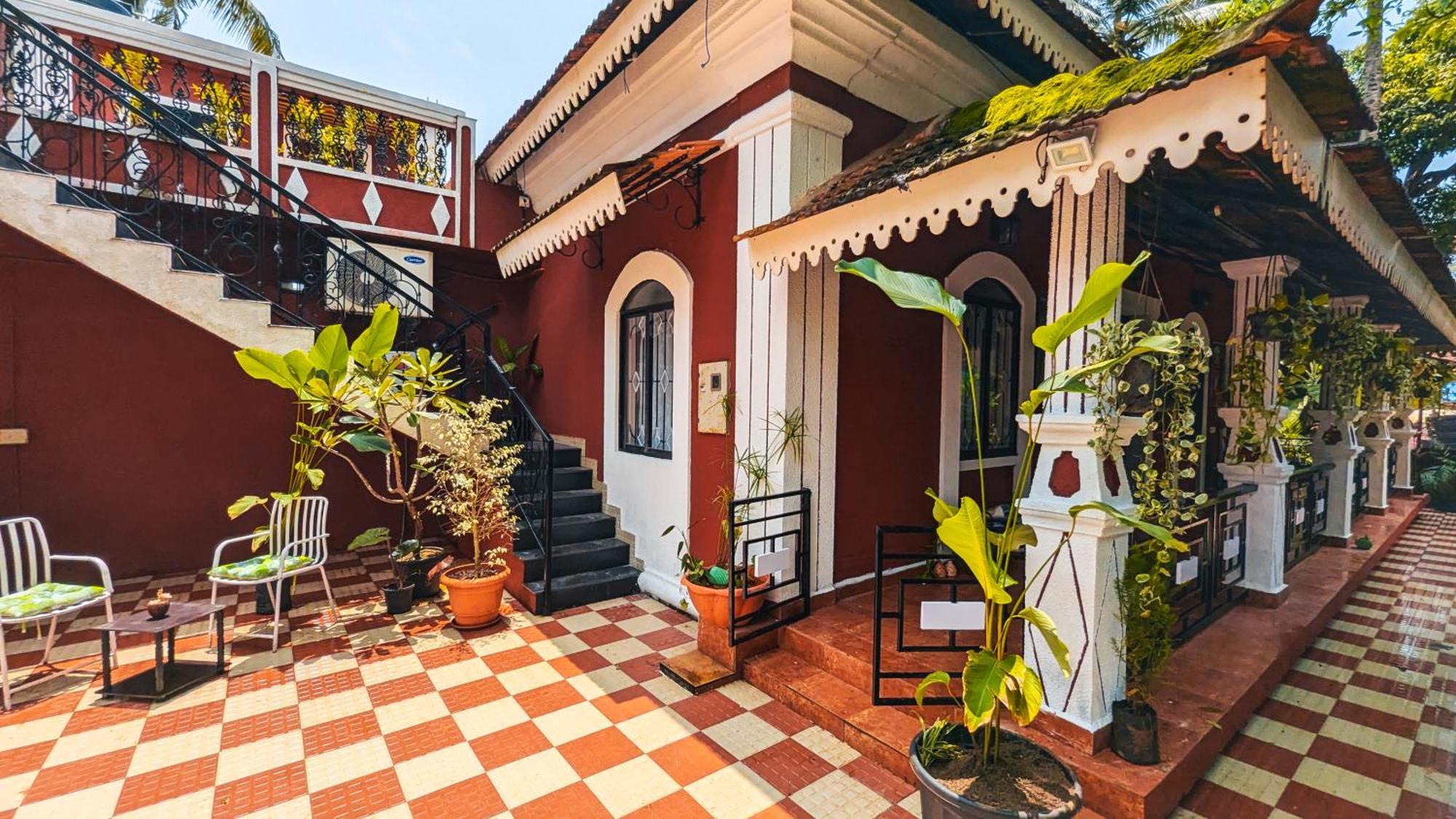 The First House By V3Homestay 4Bhk Private Pool Calangute Esterno foto