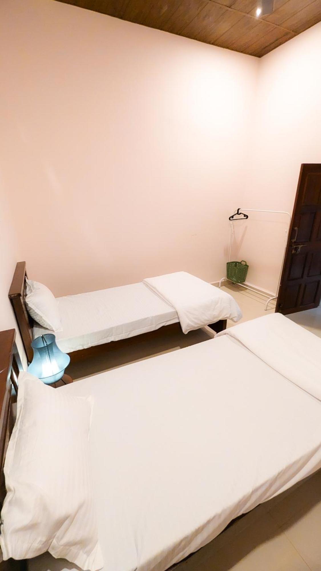The First House By V3Homestay 4Bhk Private Pool Calangute Esterno foto