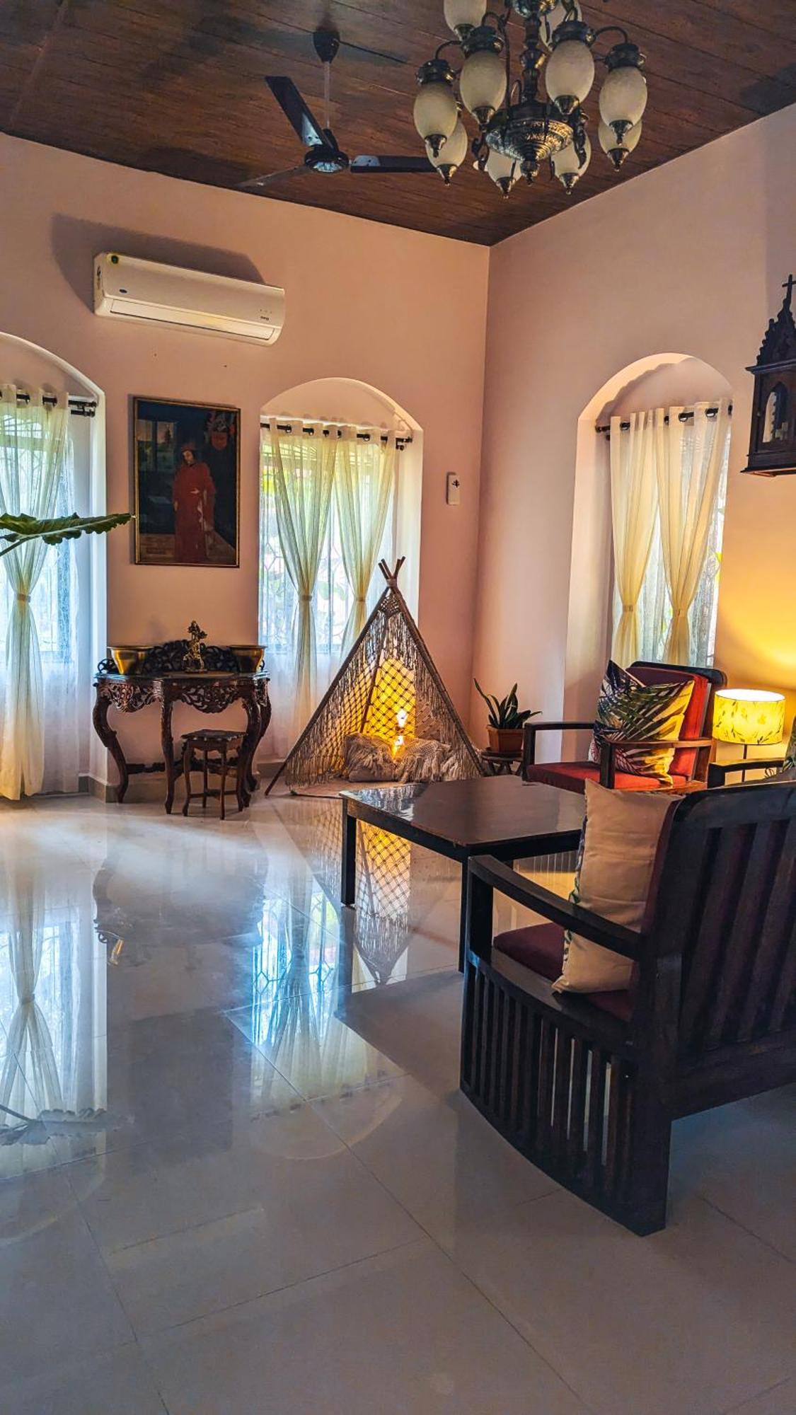 The First House By V3Homestay 4Bhk Private Pool Calangute Esterno foto