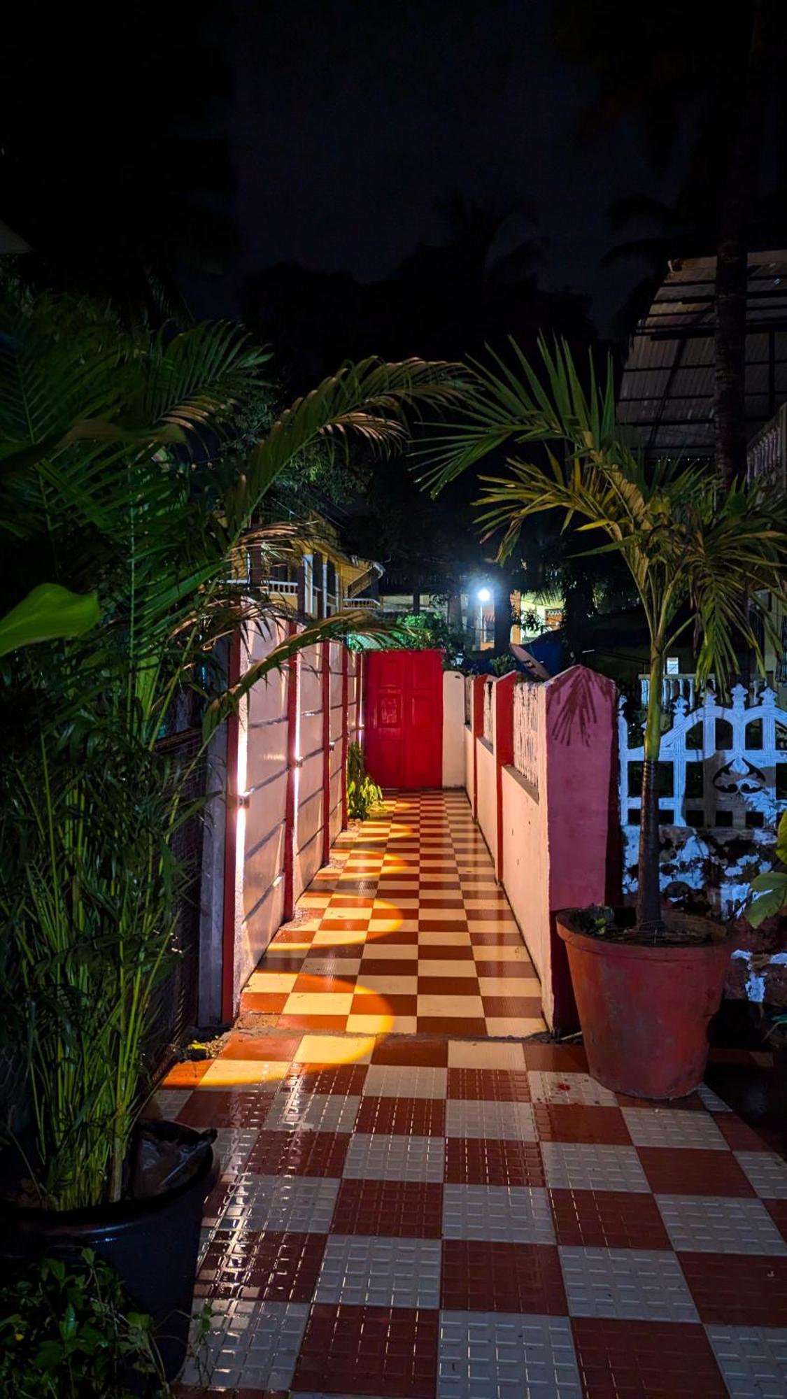 The First House By V3Homestay 4Bhk Private Pool Calangute Esterno foto